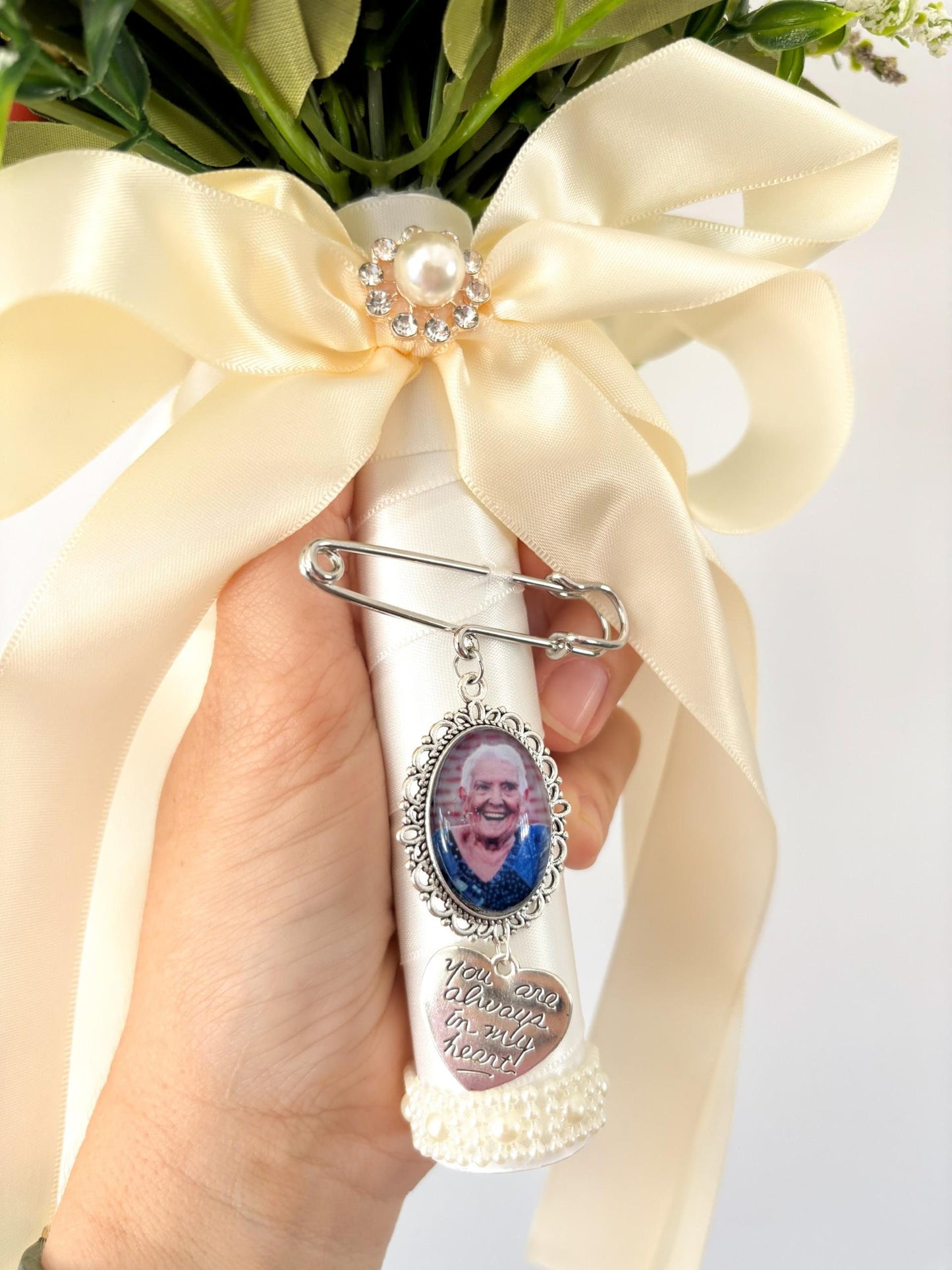 Wedding bridal bouquet memorial photo charm
