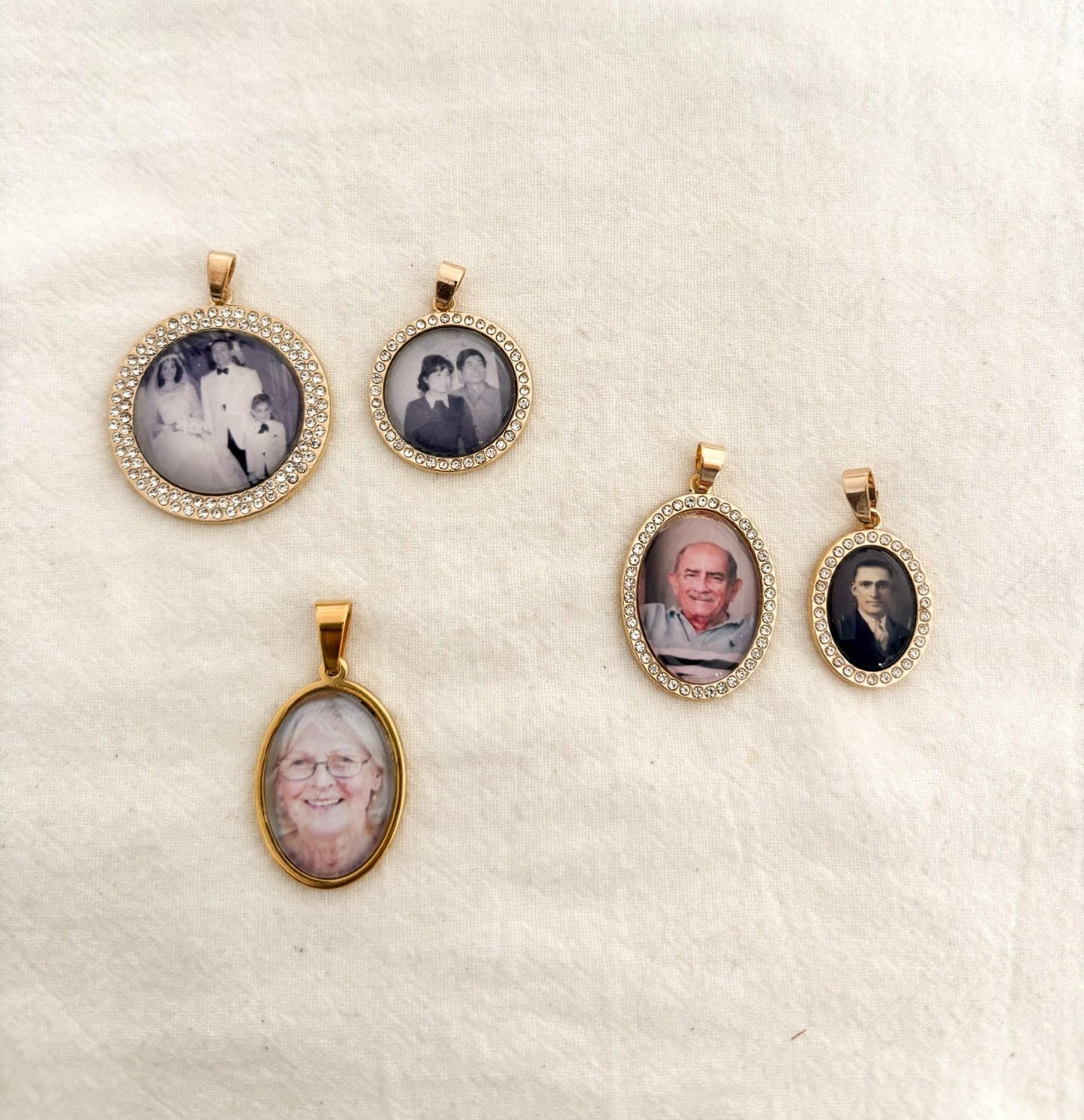 Wedding Bouquet photo charm with Gold Diamante pin