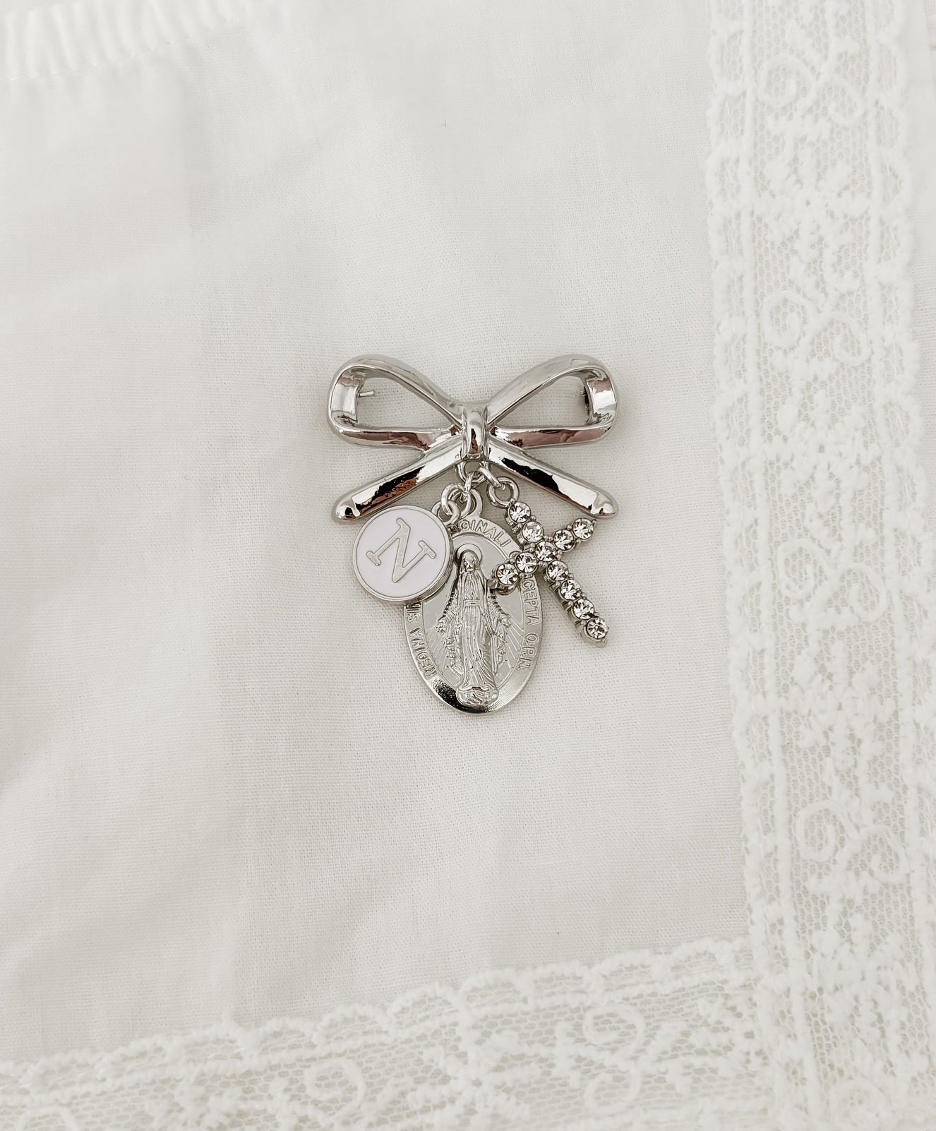 Catholic Virgin Mary Personalised Protection bow brooch - Silver