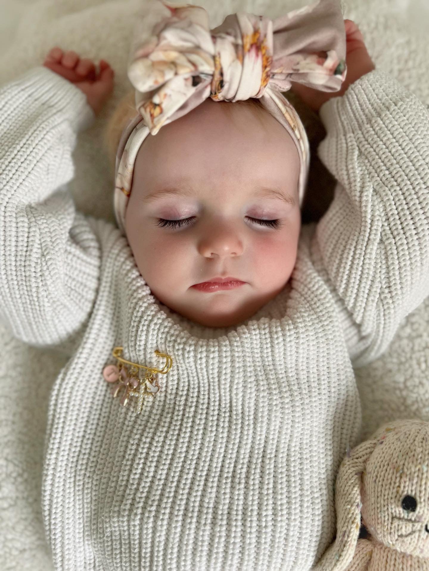 Personalised Gold Baby Keepsake Safety pin brooch - 5 loop