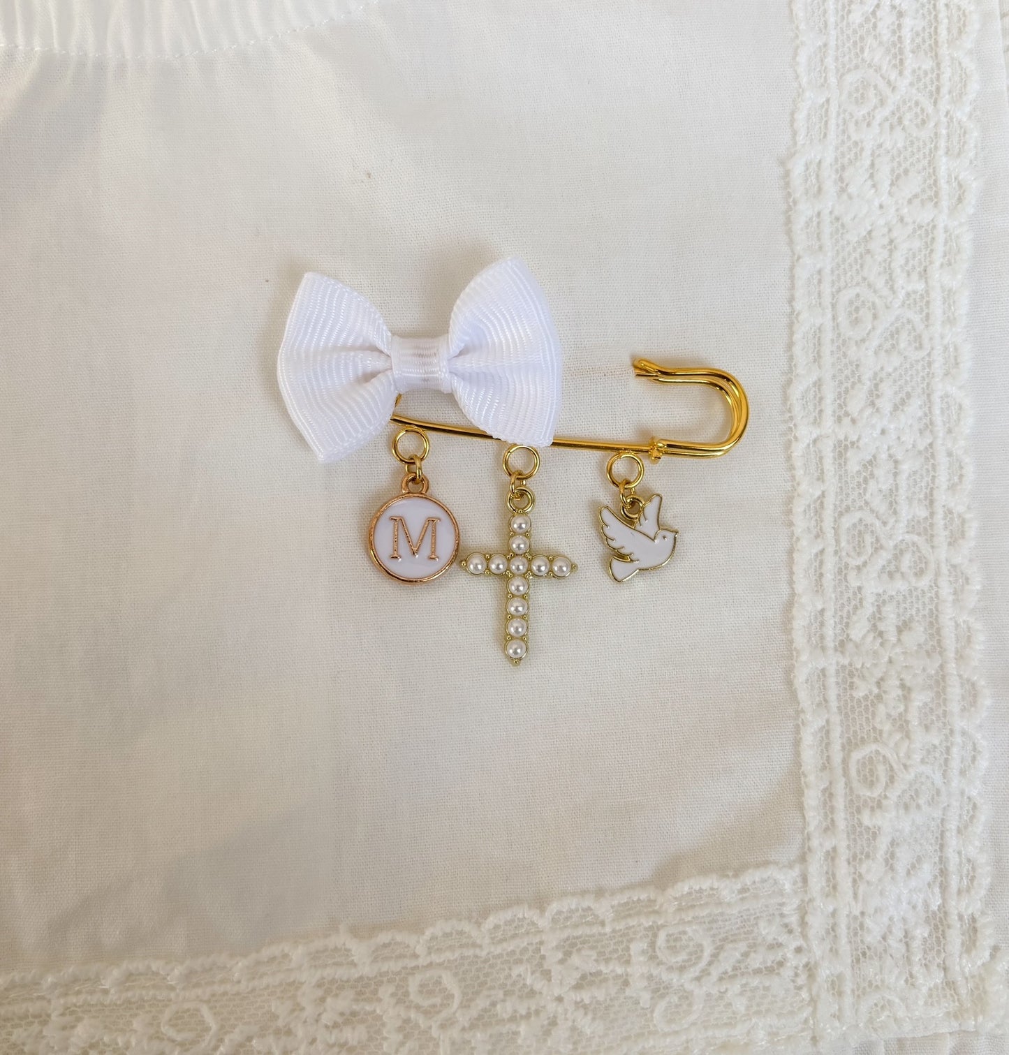 Personalised Gold Bow pin Keepsake